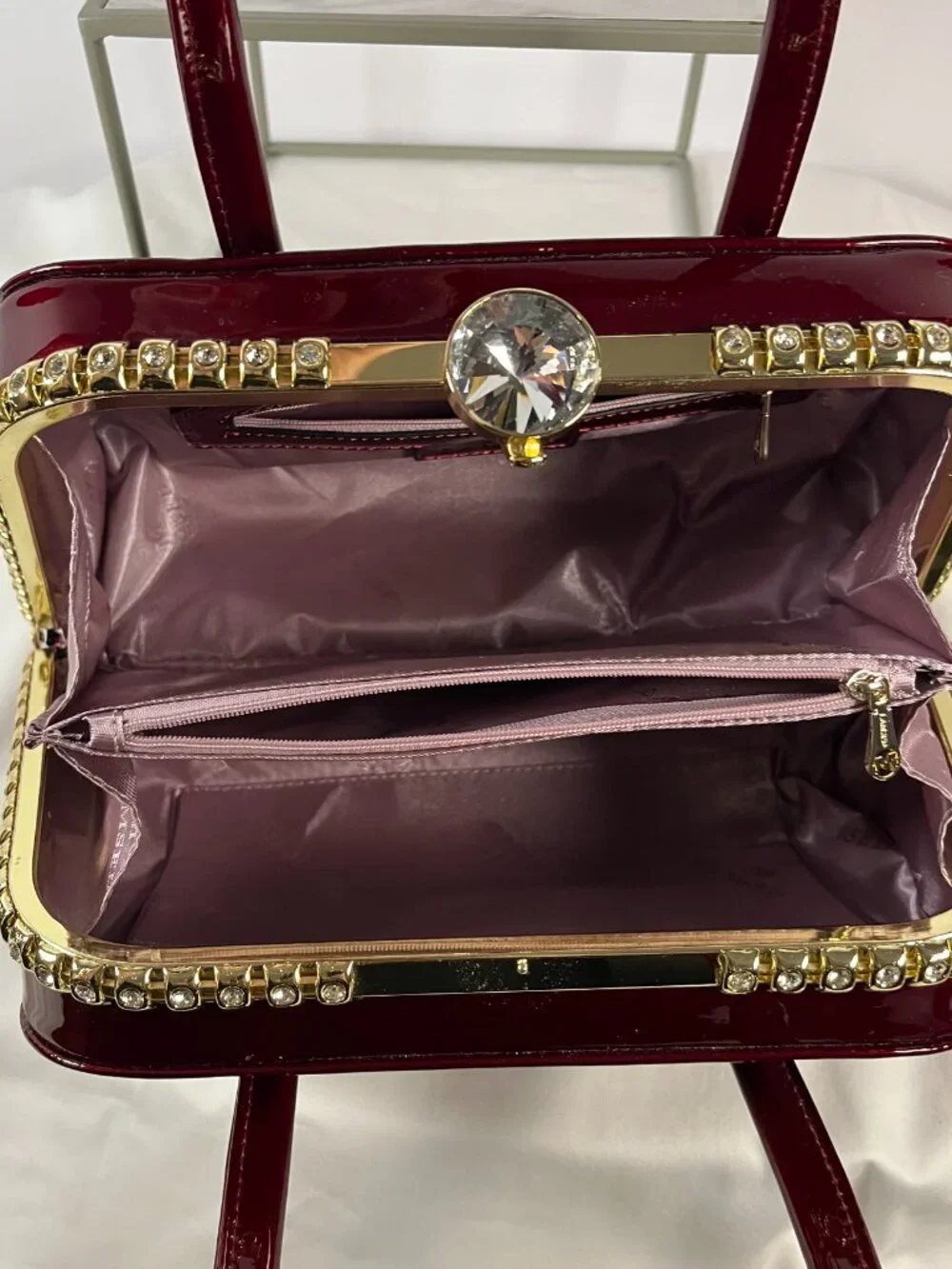 NWT/M-Lamsed Red Patent Gold Chain Bag – Glam Faux Diamond Clasp Purse